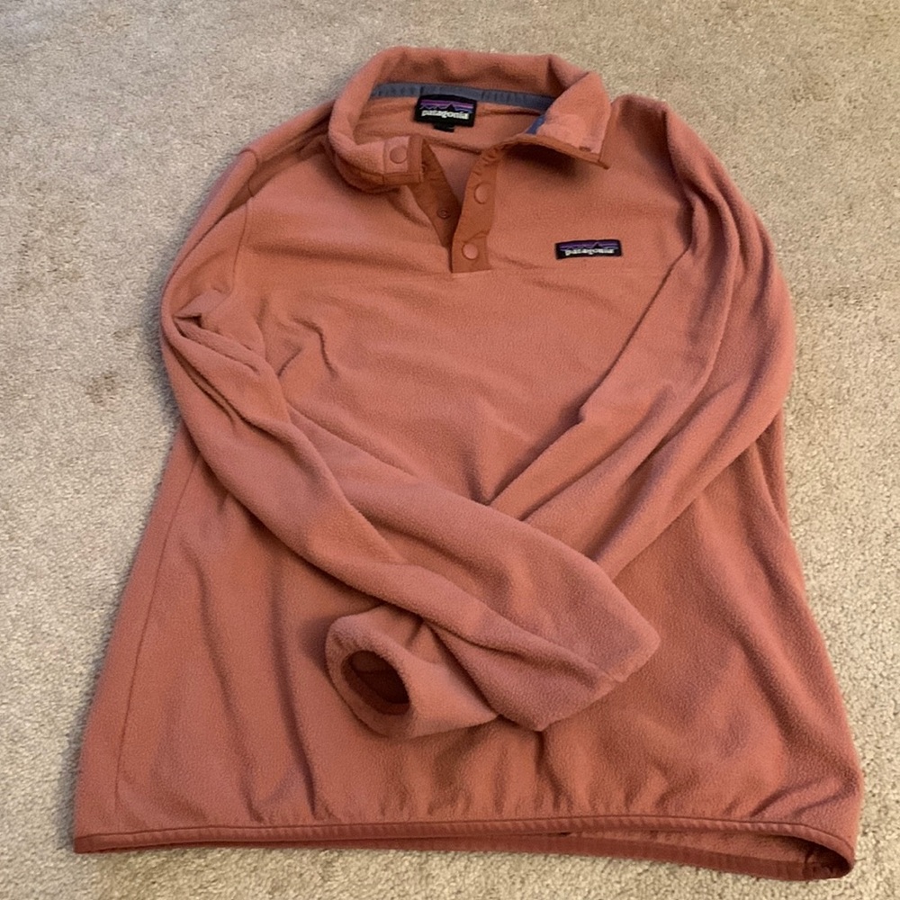 Patagonia pullover size S